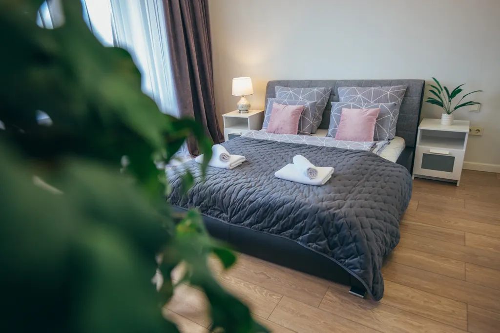 Квартира Двухкомнатная квартира с дистанционным заездом — Калининград