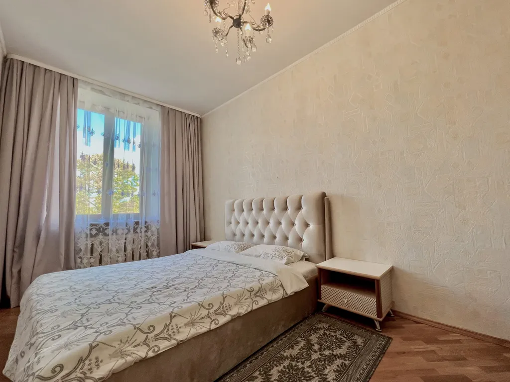Квартира Квартира Центр Минска, трёхкомнатная, 2 спальни и балкон — Минск