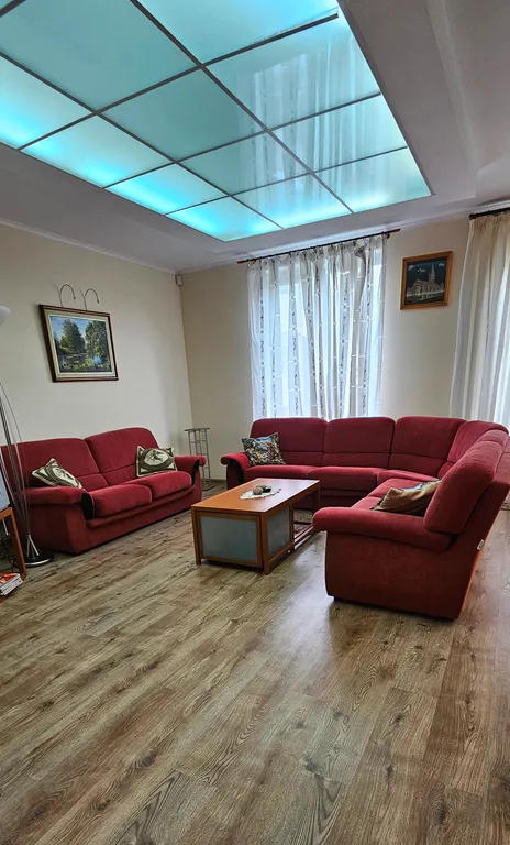 Двухуровневая квартира у озера Тихое