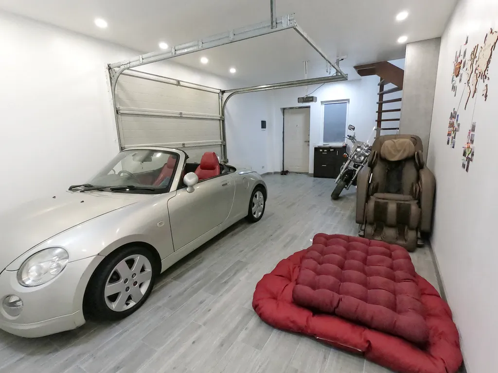 Коттедж Дизайнерский дом с кинотеатром — Птицефабрики