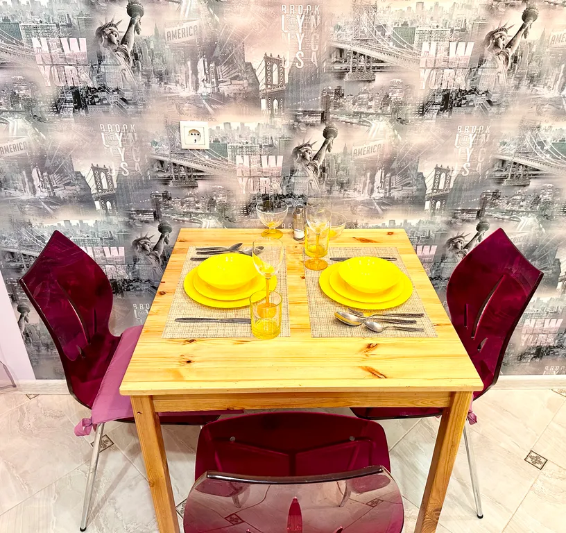 Уютная, чистая квартира с хорошим ремонтом и хорошей локацией в городе