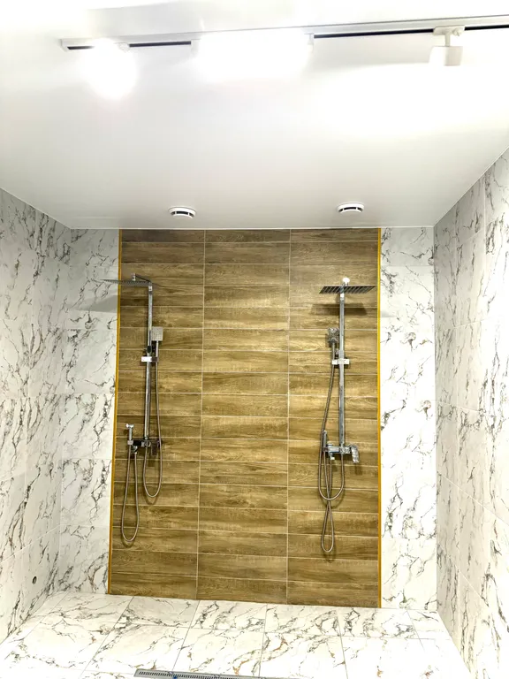 Дом с теплым бассейном и баней на дровах