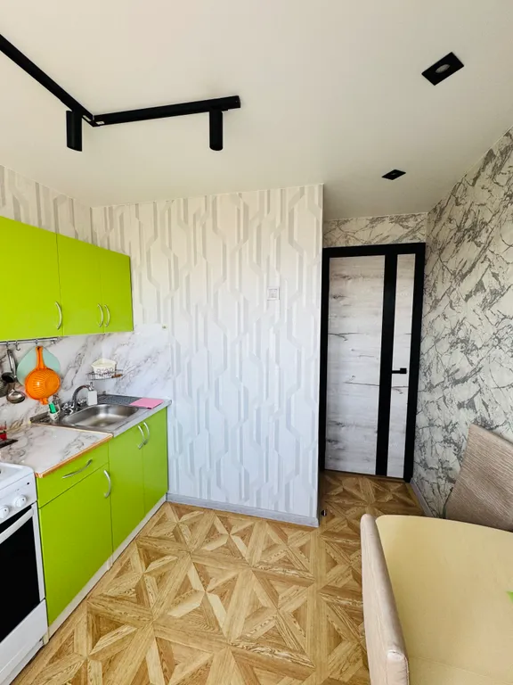 Уютная квартира в центре города с видом на море