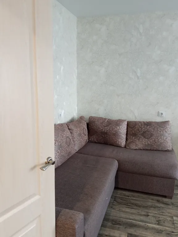 Двухкомнатная квартира в новостройке, рядом центр города