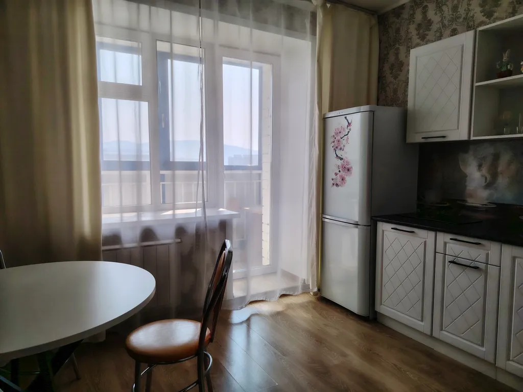 Уютная квартира рядом с площадью Ленина