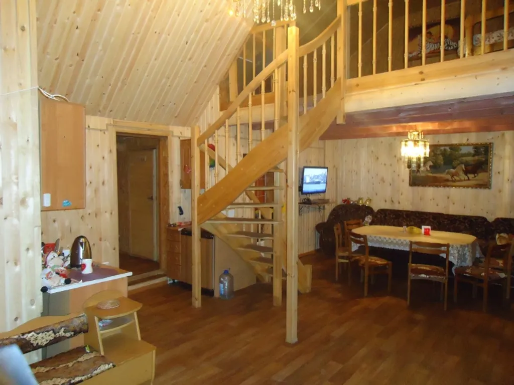 Дом у реки в Пскове