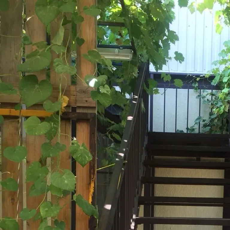 Часть дома с отдельным входом