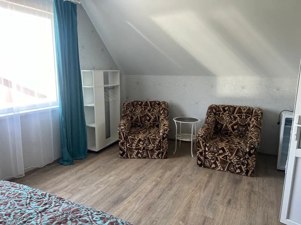 Номер на крыше Массандра на 3 этаже