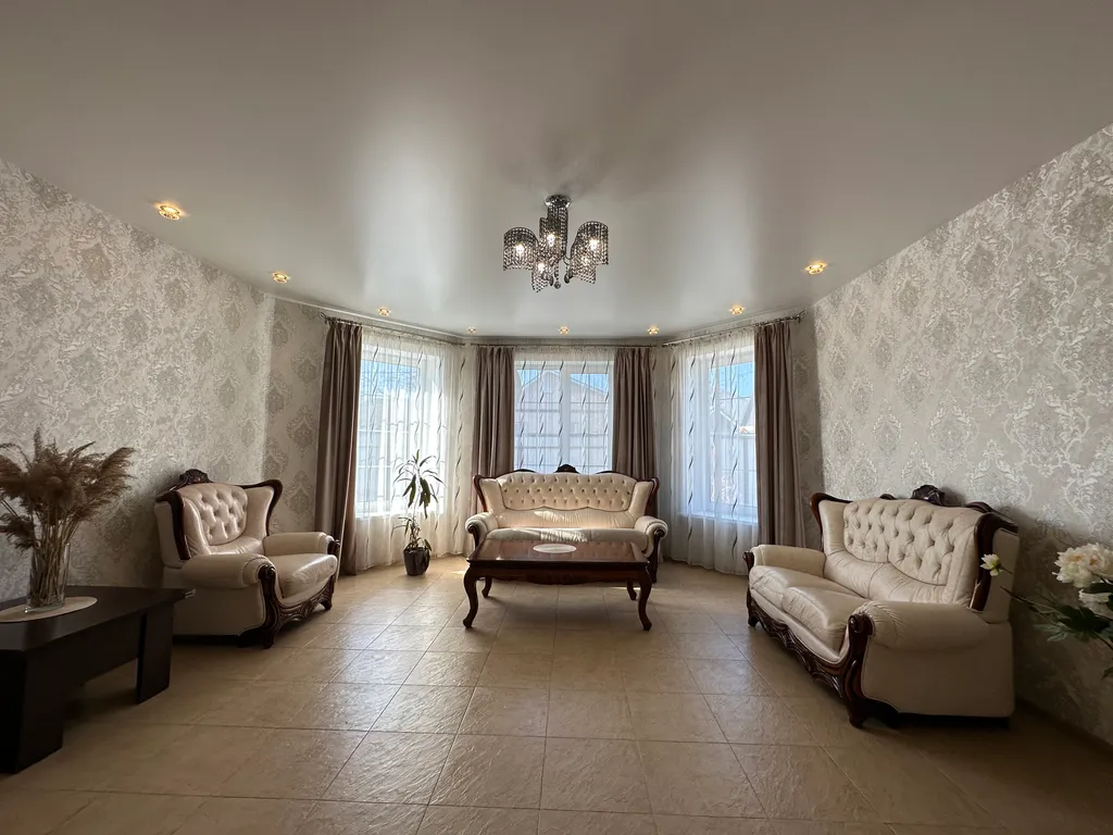 Просторный коттедж — аренда посуточно в Владивосток