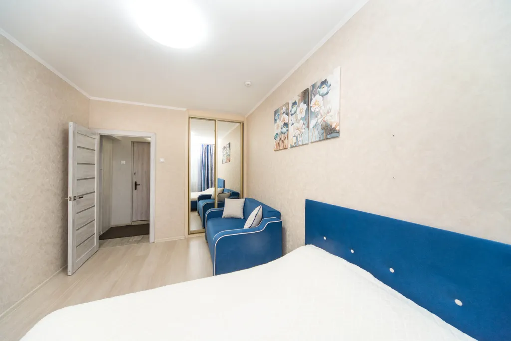 Квартира Квартира Однокомнатная на берегу Енисея, рядом дворец Ярыгина — Красноярск