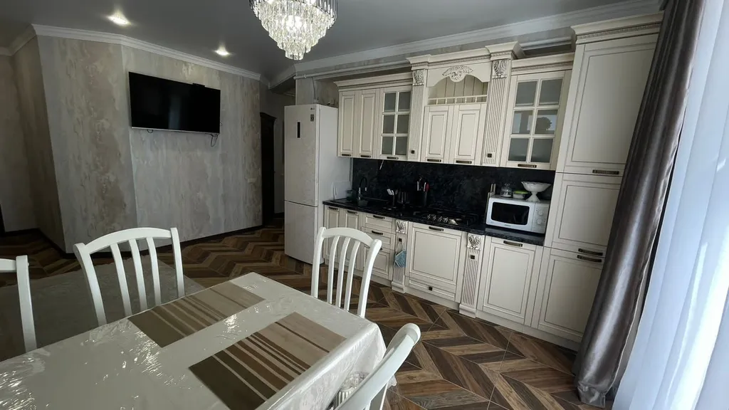 Новый уютный чистый дом в центре города