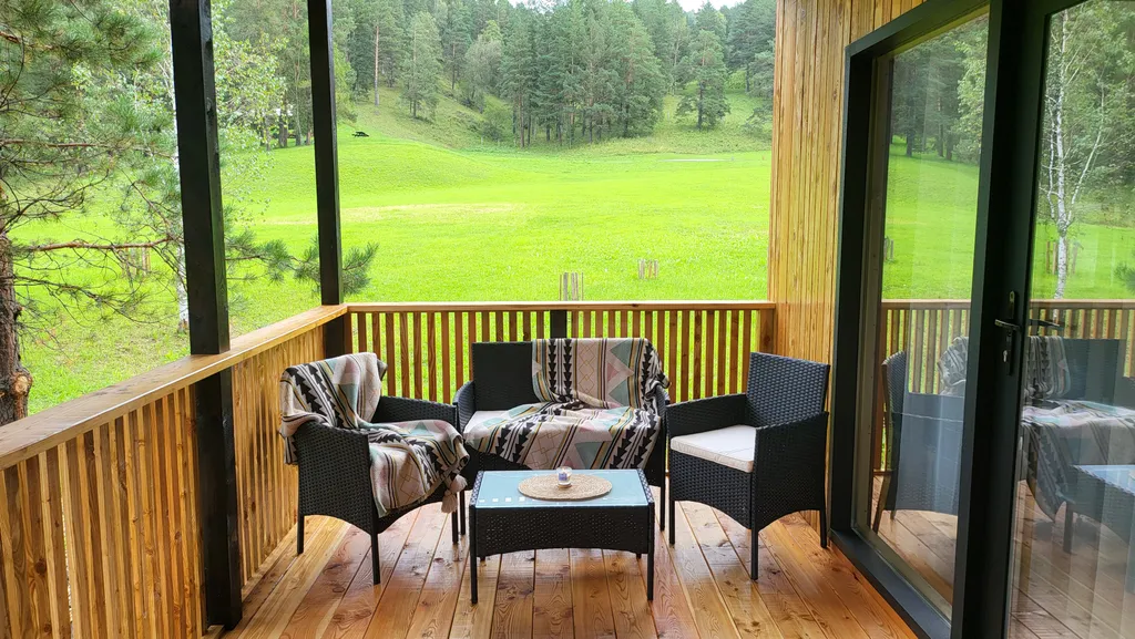 Двухкомнатные апартаменты с видом на горы