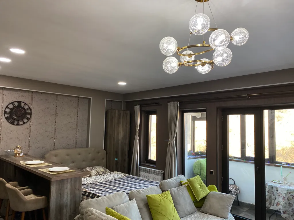 Квартира на 5 этаже с видом на горе