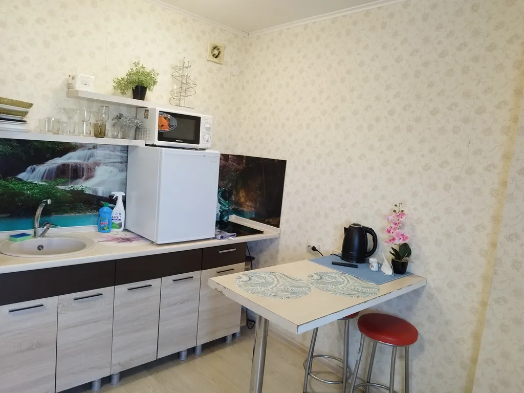 Квартира Квартира Уютная студия с большой кроватью — Иркутск