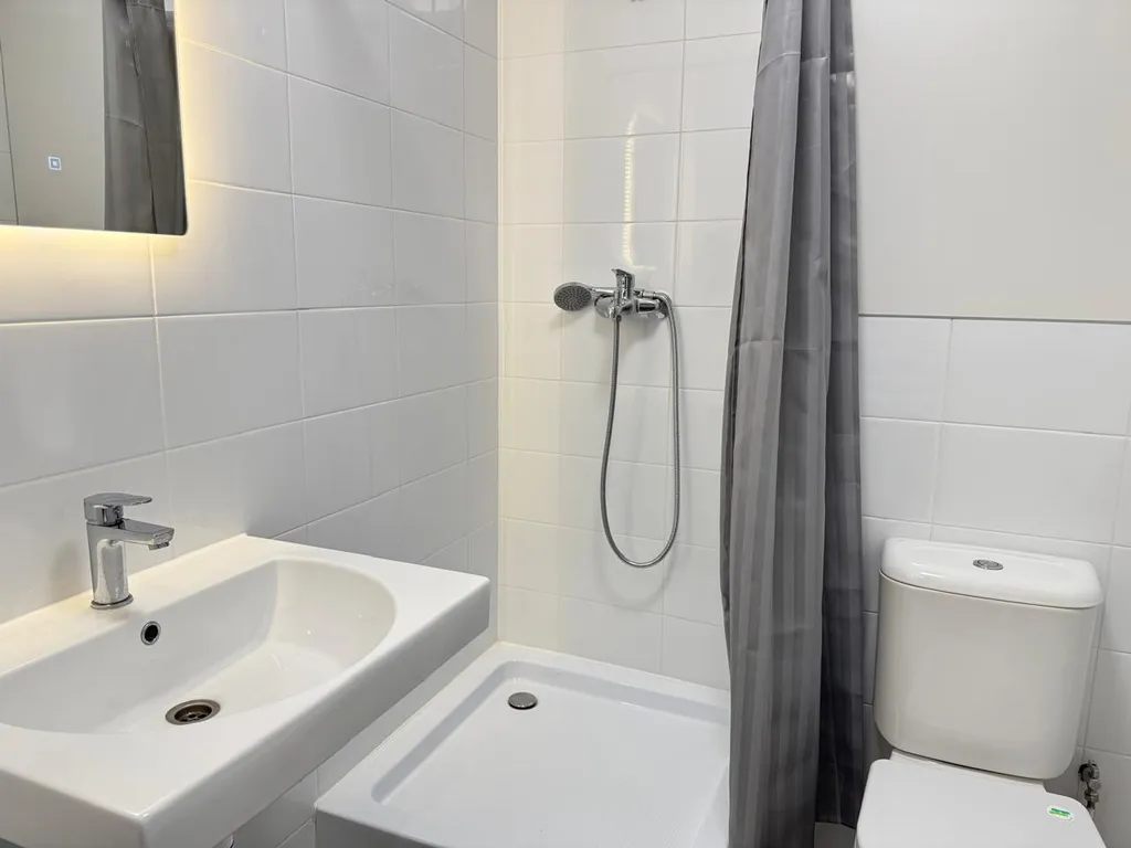 Студия с тремя раздельными спальными местами