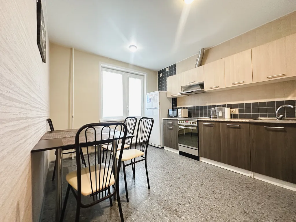 Однокомнатные апартаменты рядом с ТЦ Парк Хаус