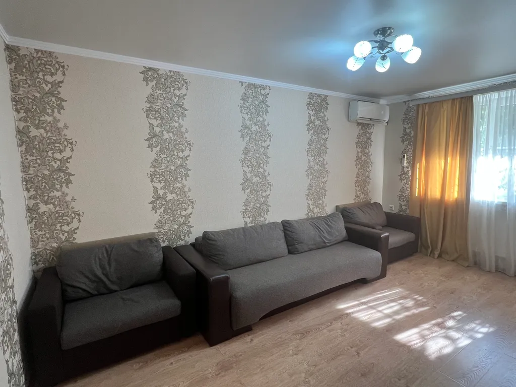 Квартира у песчаного пляжа в Сухуме