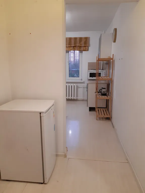 Студия на берегу моря, центр