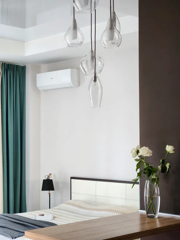 Апартаменты с террасой в тени вековых кедров с видом на море