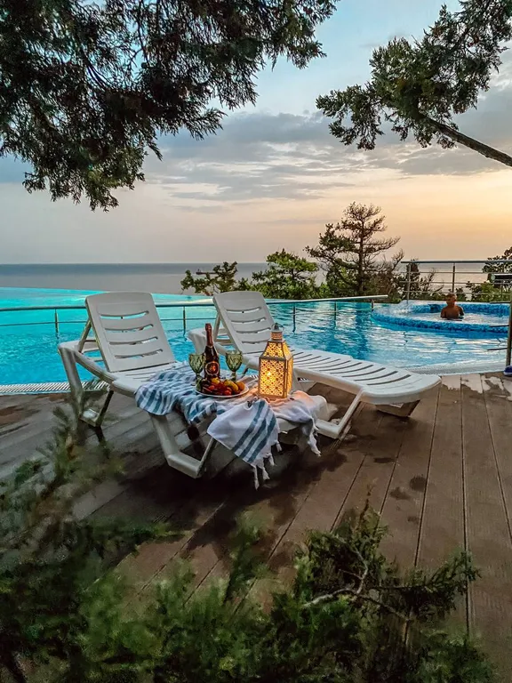 Видовая студия с видом на море и горы