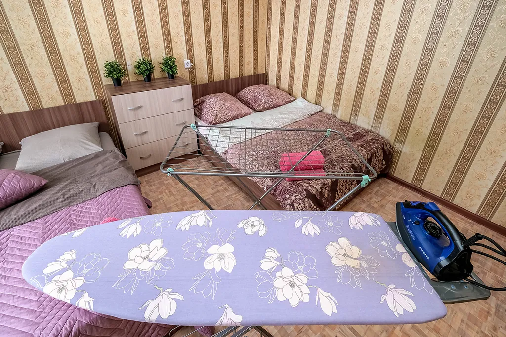 Квартира Квартира рядом с МНТК имени Федорова — Новосибирск