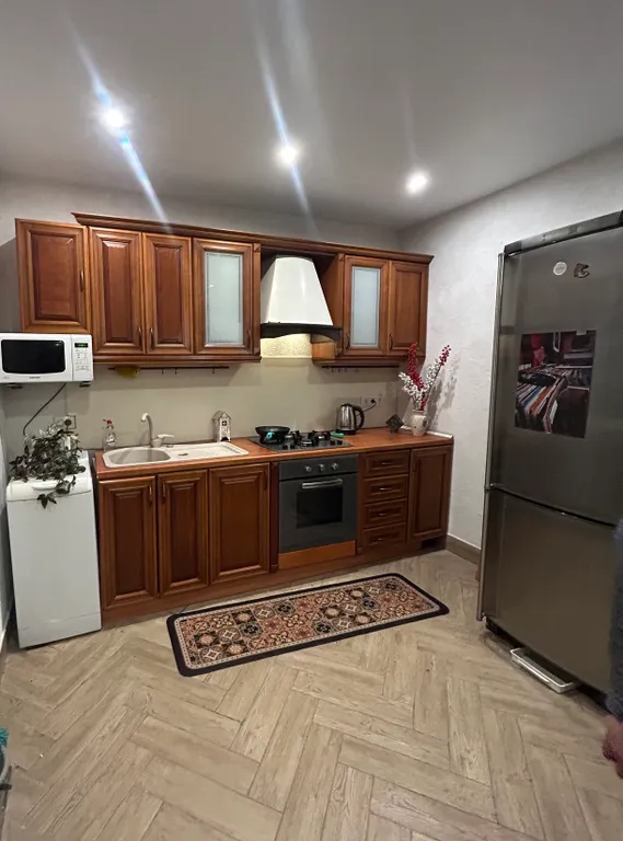 Коттедж Коттедж на 16 мест, семейные праздники, для ретриты, мероприятия, баня — Москва