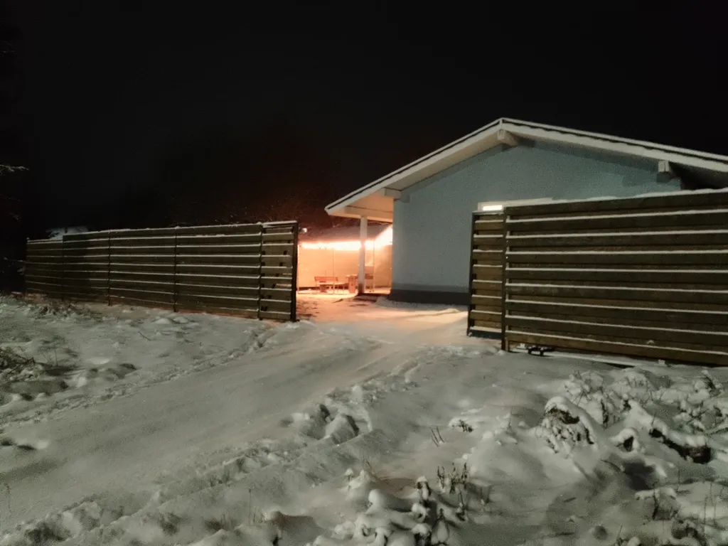 Отдельный номер в доме с баней на дровах и мангалом