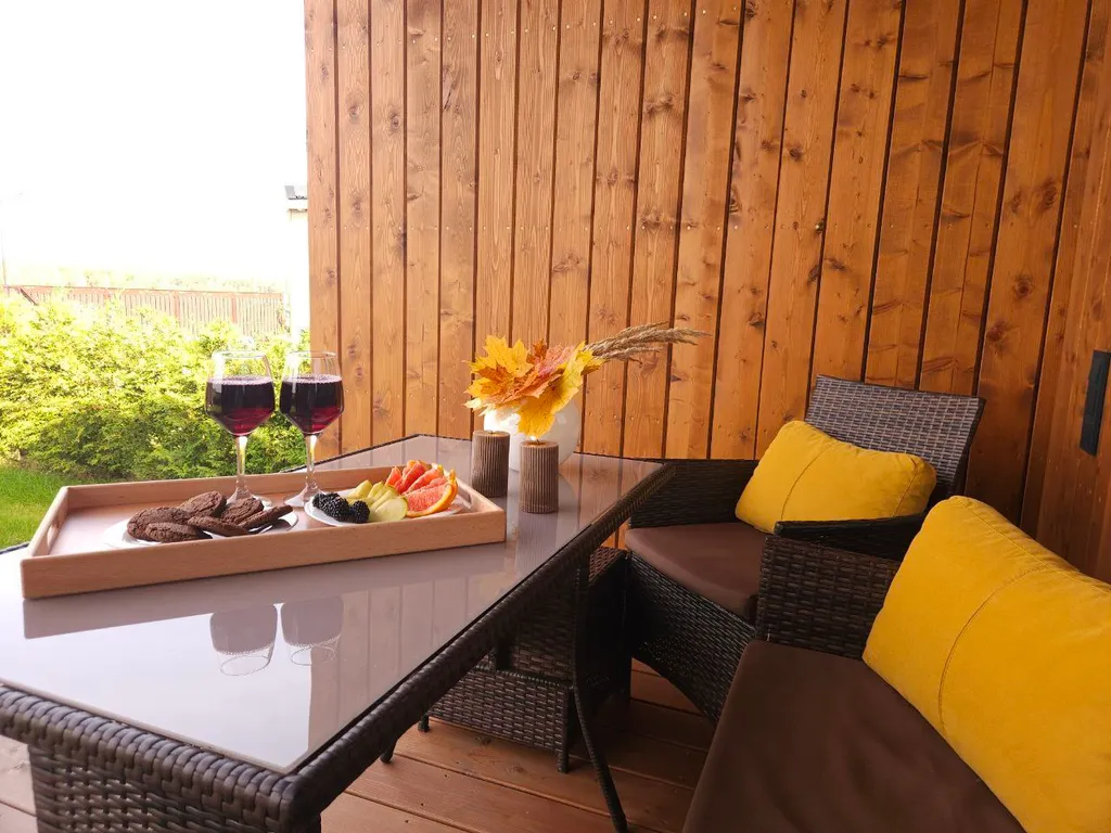 Домик для отдыха с гриль-мангалом, костровой и батутом