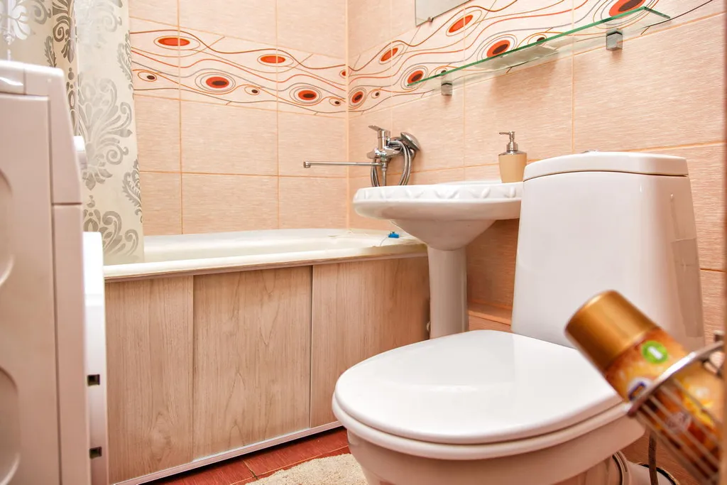 Рядом с площадью Советов