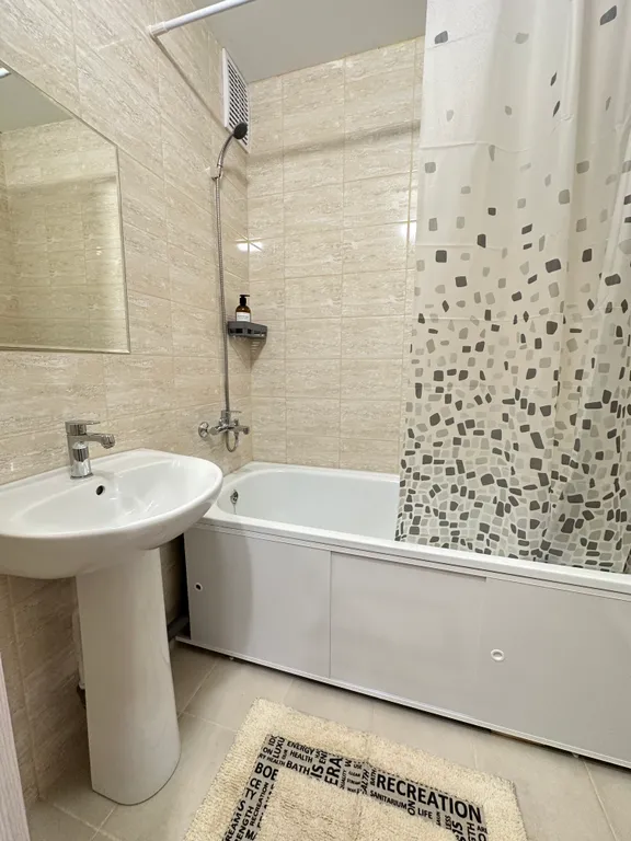 Квартира Отличная просторная квартира — Красноярск