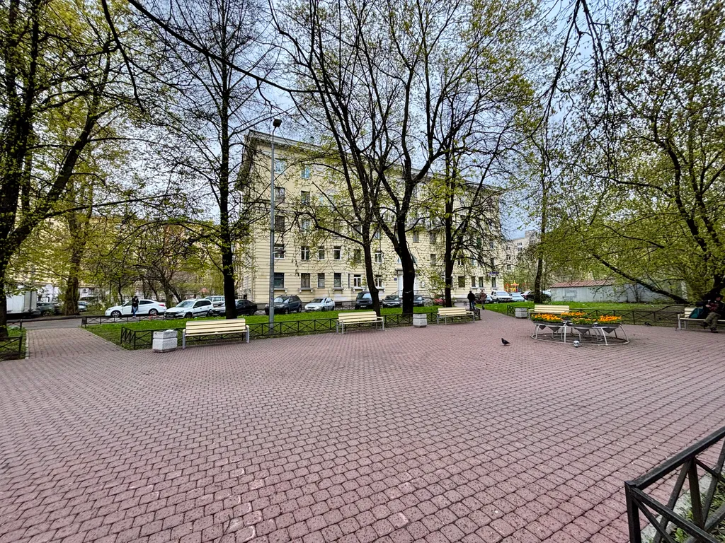 Уютная квартира у метро Московская