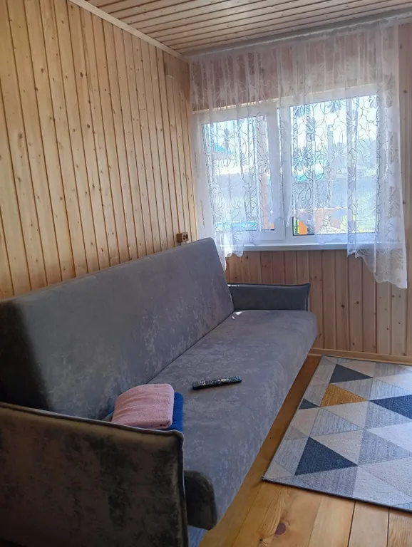 На Алтае на берегу реки Катунь