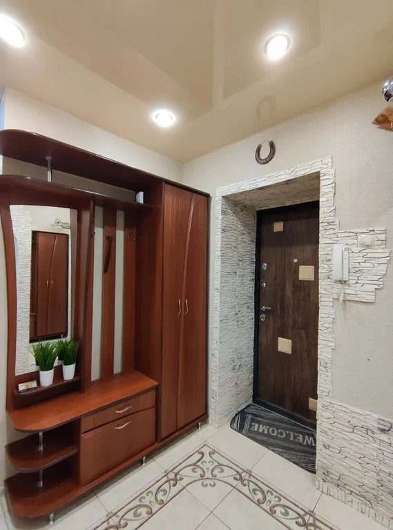 3-комнатная квартира в центре с видом на реку