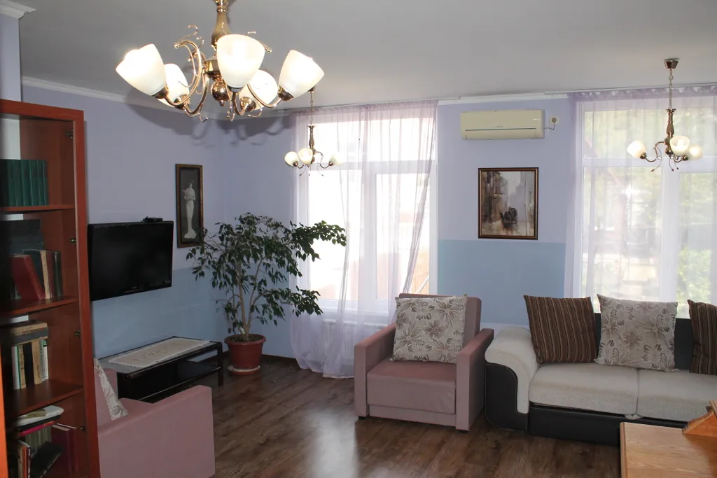 Дом у Марины рядом с морем