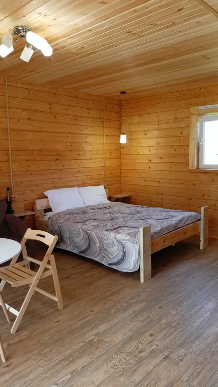 Дачка на поляне