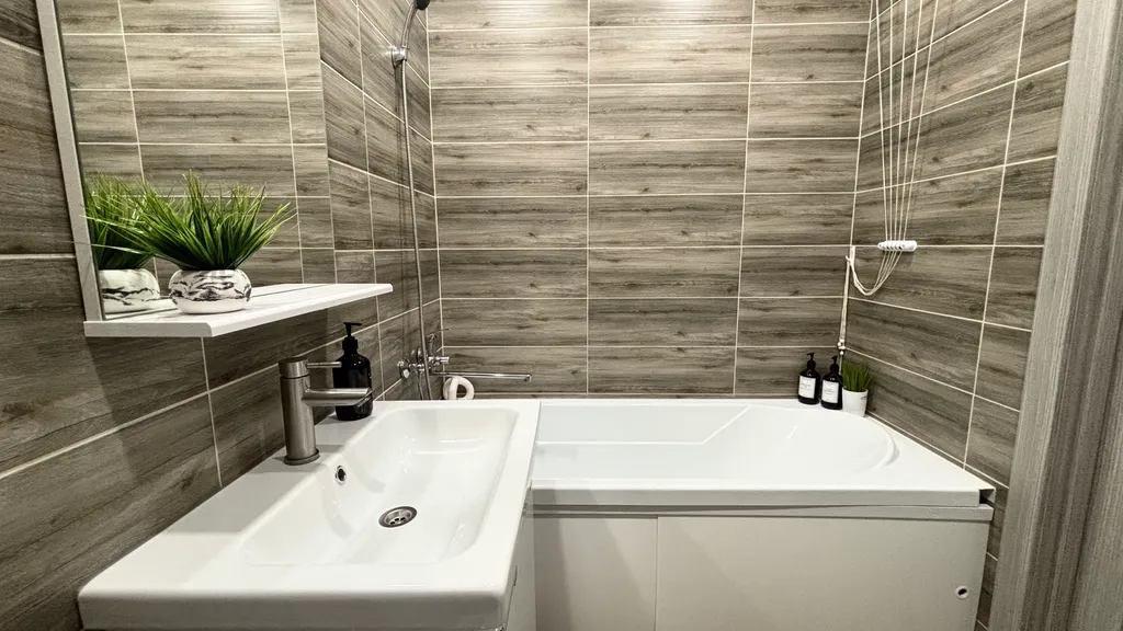 Квартира Квартира в современном районе возле парка — Тюмень