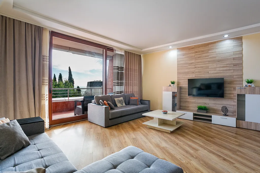 3-комнатная Квартира — аренда посуточно в Гурзуф