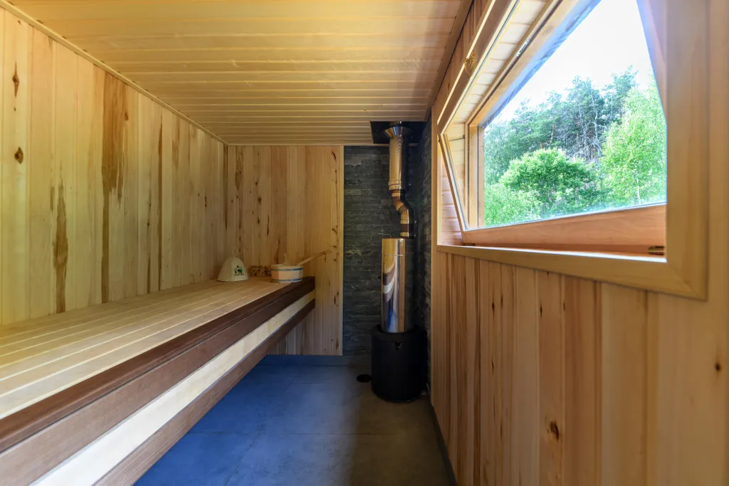 Гостевой дом рыбака с русской баней и банным чаном на терр-и минибазы