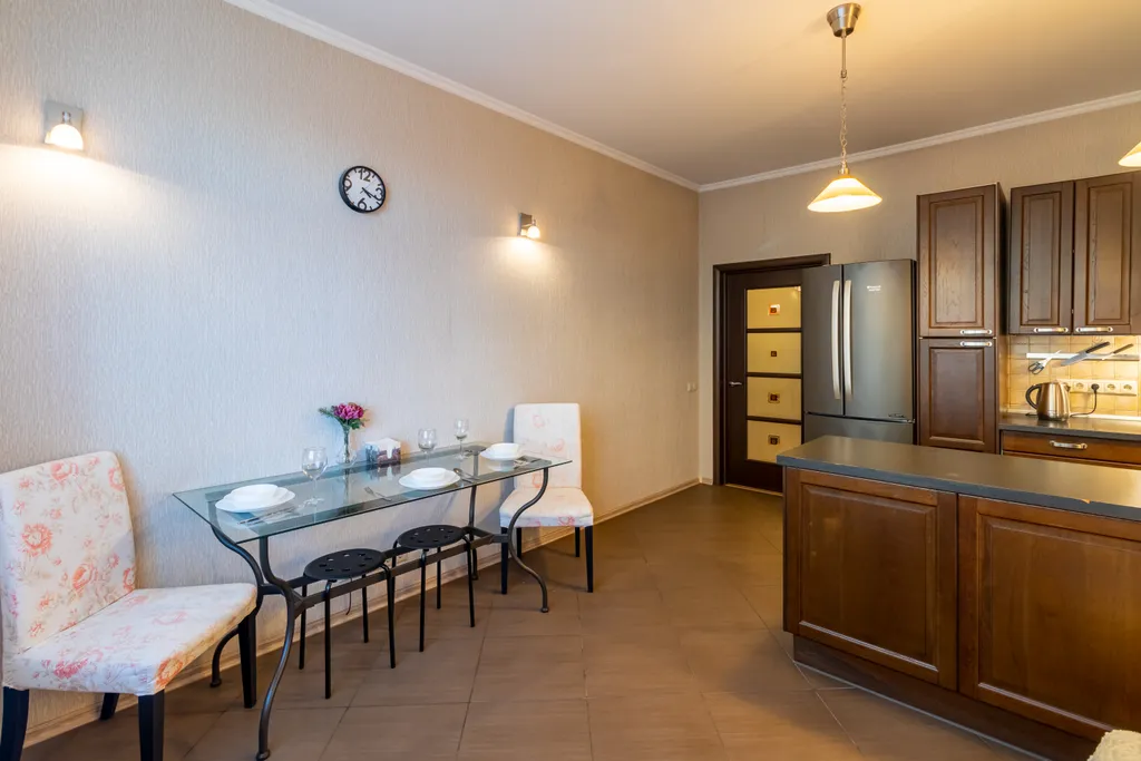 Чистая просторная квартира в самом центре