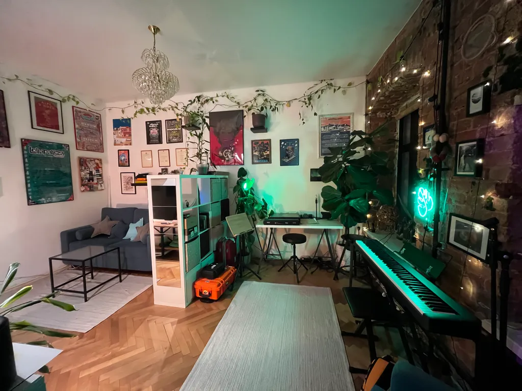 Красочная квартира в самом центре