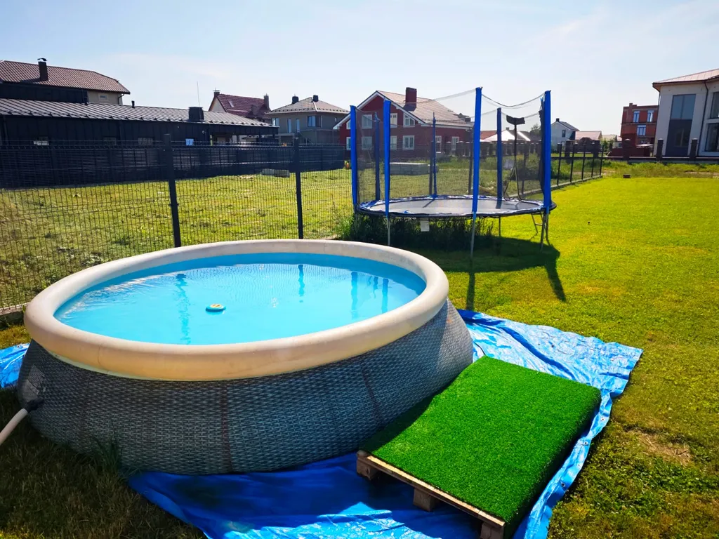 Дом с баней на берегу моря