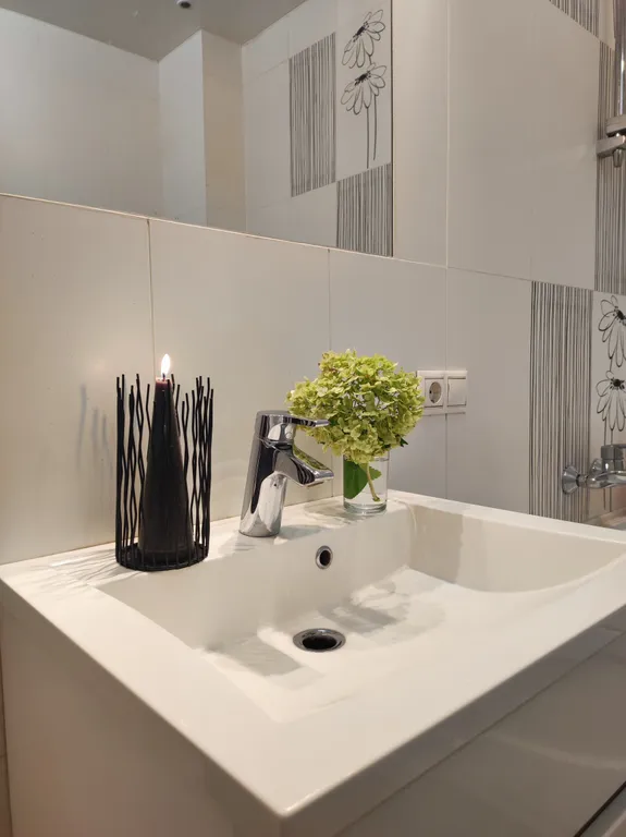 Однушка на Золотой Набережной