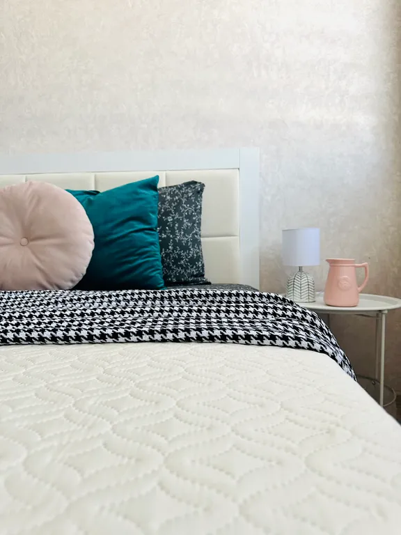 Однокомнатная на верхнем этаже