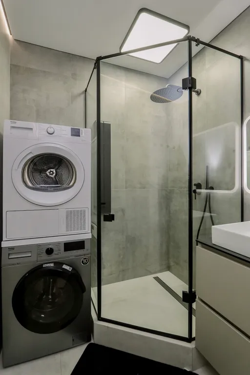 Студия-люкс с великолeпным видом нa гоpод и наберeжную