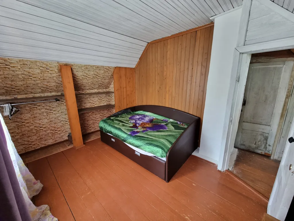 Уютная половина зеленого домика вблизи центрального пляжа