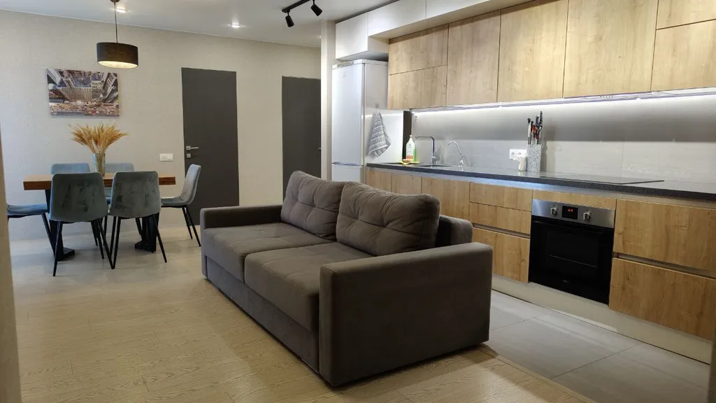 Просторная квартира с двумя спальнями в центре