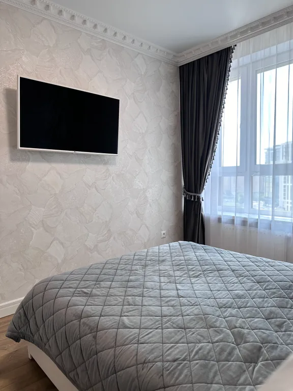 Уютная двухкомнатная квартира рядом с ТЦ Планета и Аквапарком