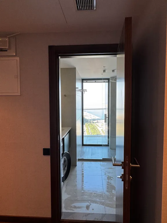 Апартамент на первой линии с видом на море