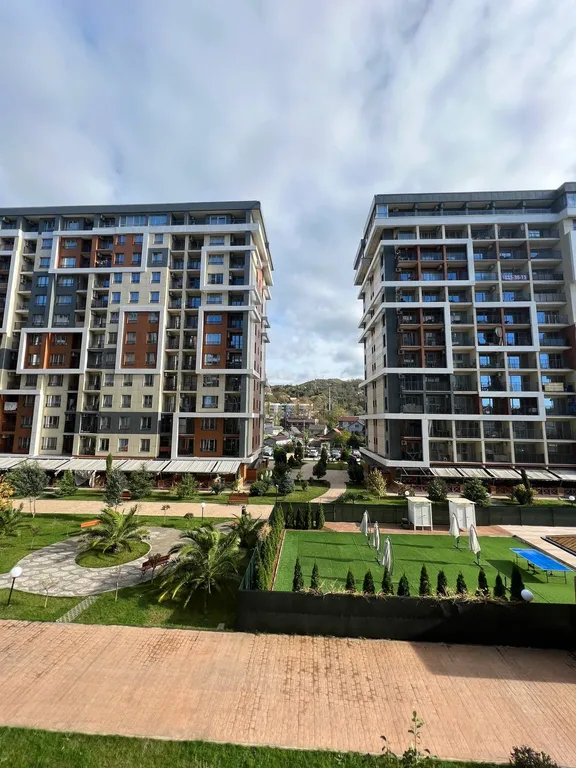 Квартира на первой линии от моря с видом на море и бассейн