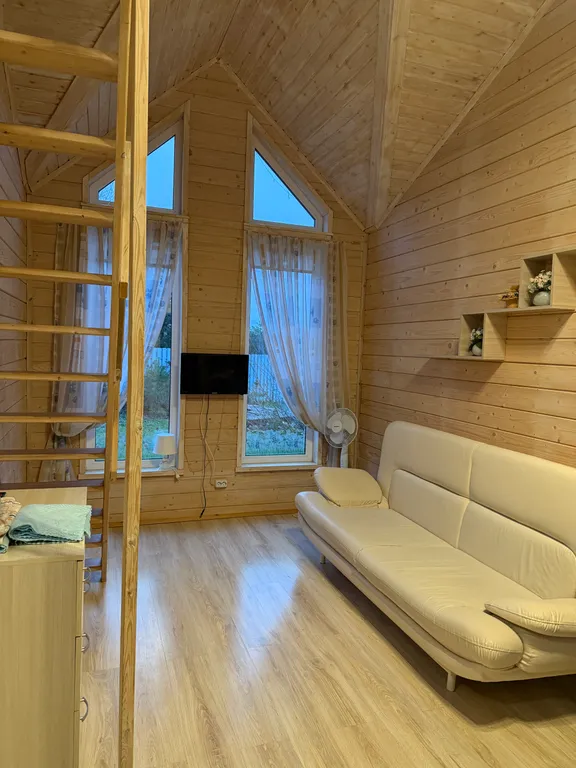 Коттедж Уютный уголок с видом на горнолыжные склоны — Светлое